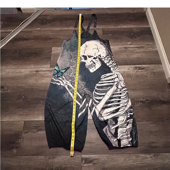 Temu Regular Size Skeleton w/Butterfly Jumpsuit & Romper Women's Size Small - Picture 6 of 9